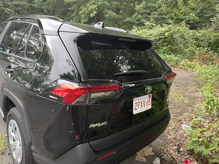 Avis Car Rental Picture 9