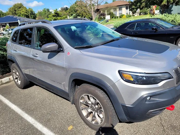 Enterprise Rent-A-Car Picture 1