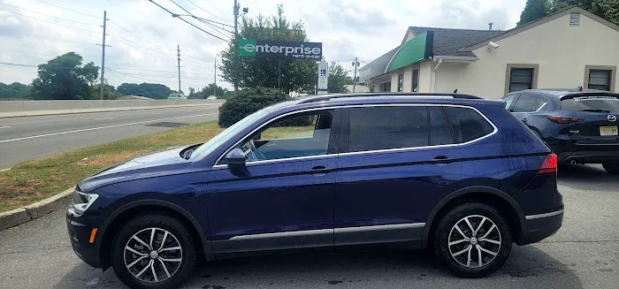 Enterprise Rent-A-Car Picture 5