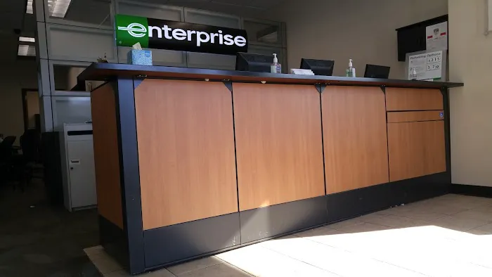 Enterprise Rent-A-Car Picture 2