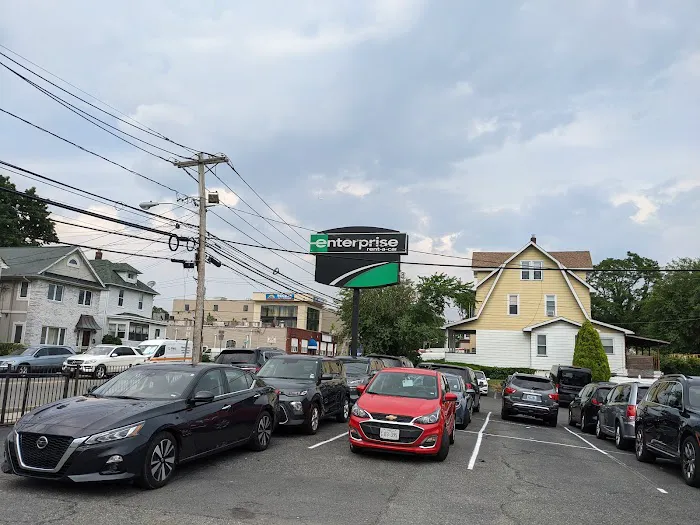 Enterprise Rent-A-Car Picture 1