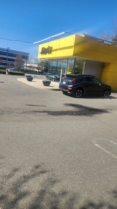 Hertz Car Rental - Paramus - N Streetate Rt 17 Picture 3