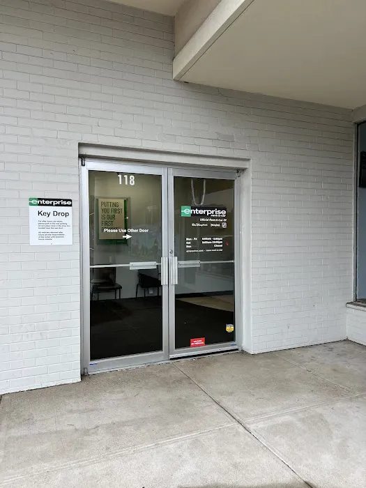 Enterprise Rent-A-Car Picture 8