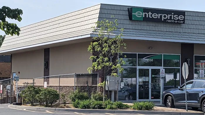 Enterprise Rent-A-Car Picture 1