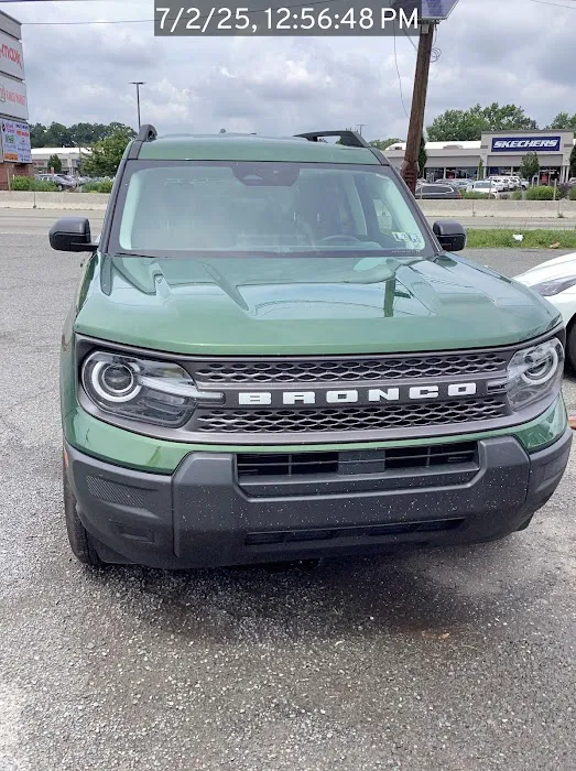 Avis Car Rental Picture 8