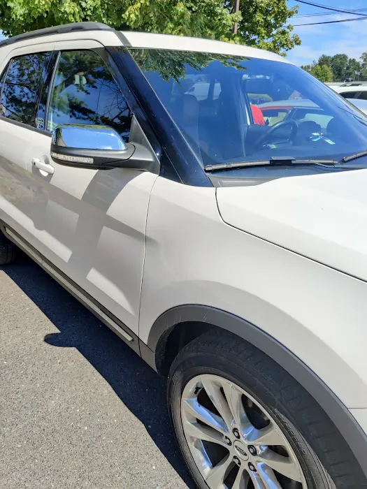 Enterprise Rent-A-Car Picture 4