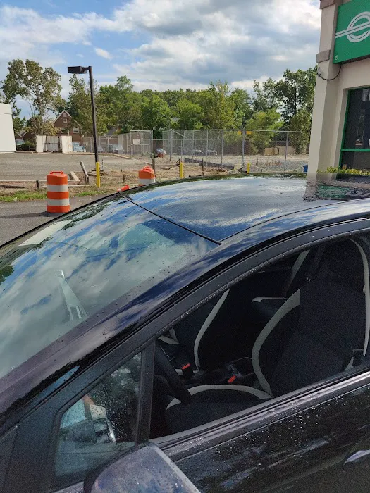 Enterprise Rent-A-Car Picture 7