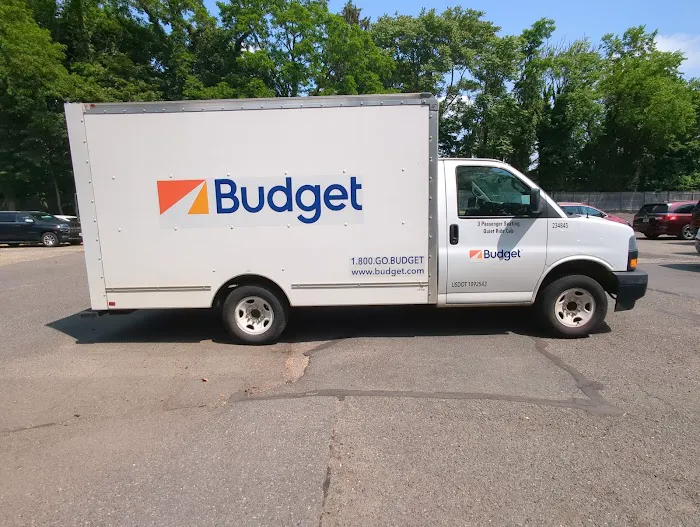 Avis Car Rental Picture 4