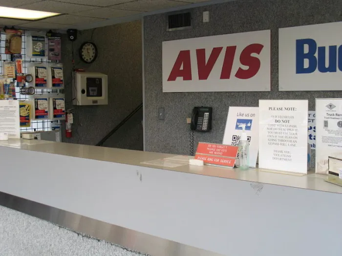 Avis Car Rental Picture 10