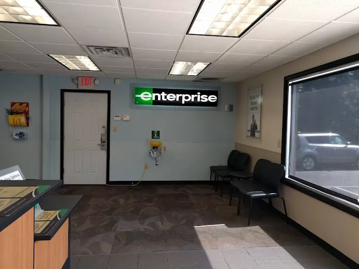 Enterprise Rent-A-Car Picture 2