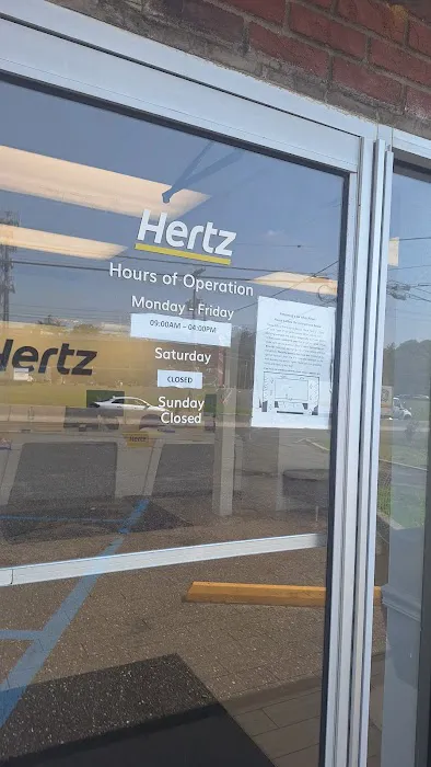 Hertz Car Rental - Middletown - Route 35 Picture 2