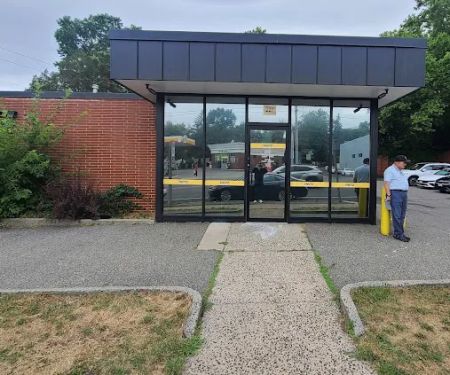 Hertz Car Rental - Great Neck - Northern Boulevard