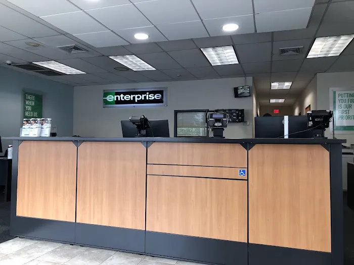 Enterprise Rent-A-Car Picture 1