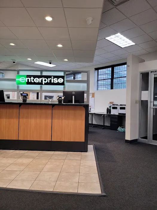 Enterprise Rent-A-Car Picture 3