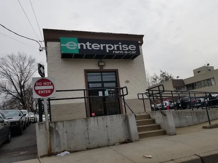 Enterprise Rent-A-Car Picture 3