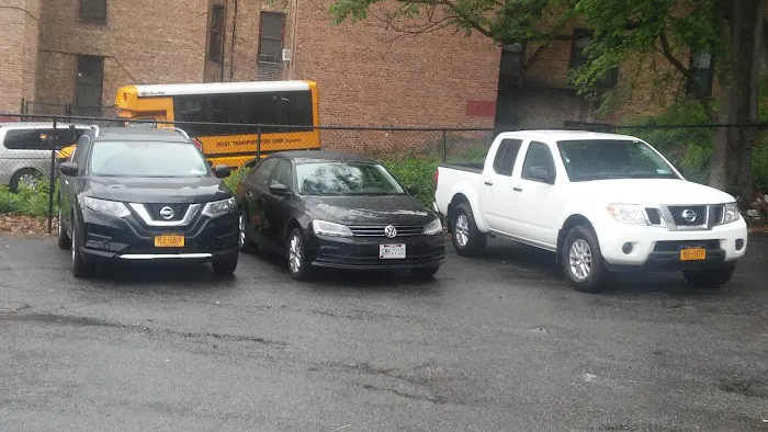 Enterprise Rent-A-Car Picture 5