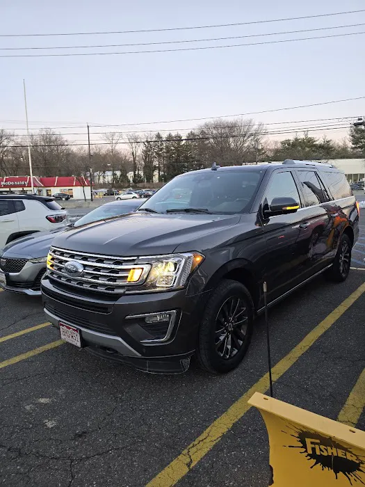 Avis Car Rental Picture 3