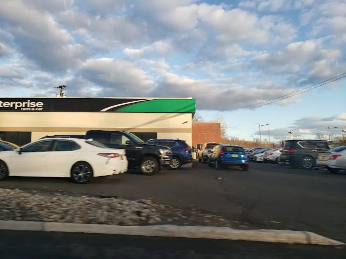 Enterprise Rent-A-Car Picture 5