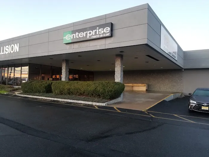 Enterprise Rent-A-Car Picture 2