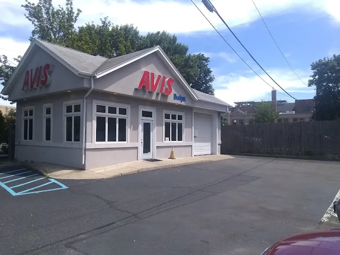 Avis Car Rental Picture 3
