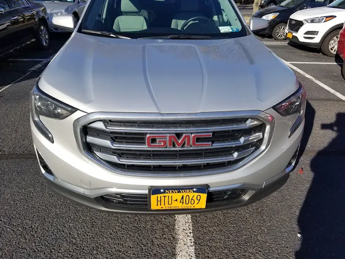 Avis Car Rental Picture 4