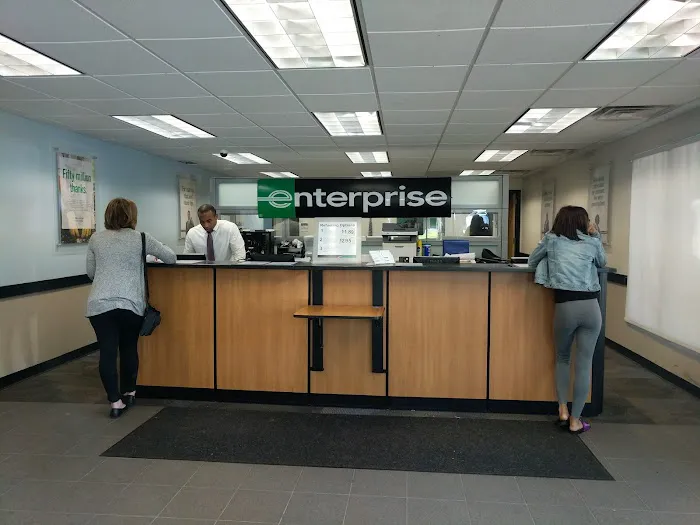 Enterprise Rent-A-Car Picture 4