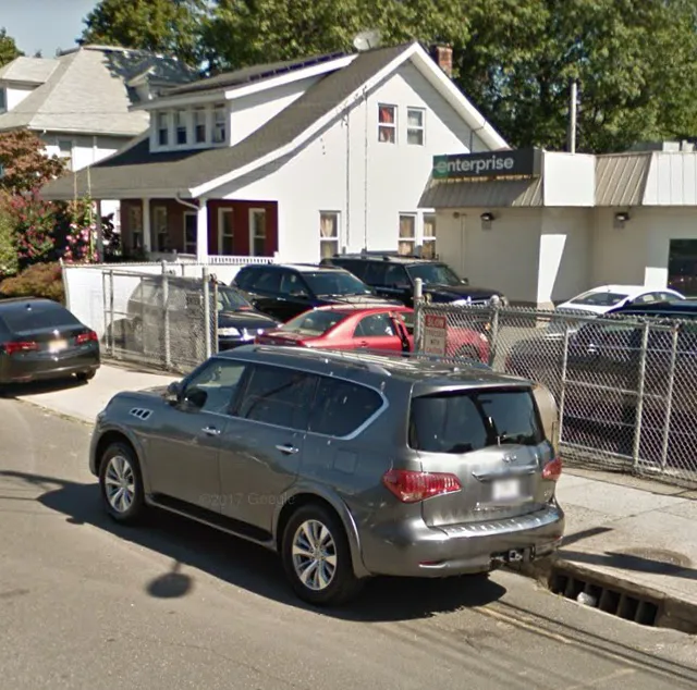Enterprise Rent-A-Car Picture 6