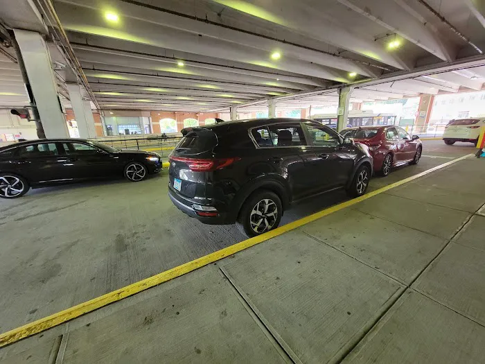 Budget Car Rental Picture 6