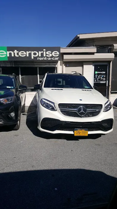Enterprise Rent-A-Car Picture 10