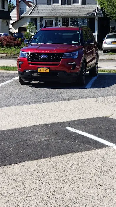 Avis Car Rental Picture 6