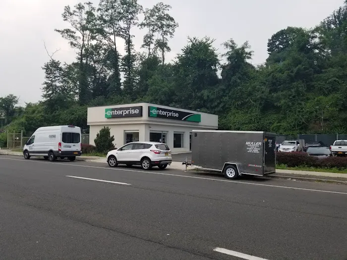 Enterprise Rent-A-Car Picture 6