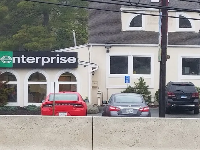 Enterprise Rent-A-Car Picture 3
