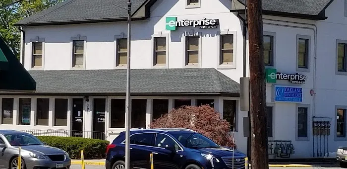 Enterprise Rent-A-Car Picture 2