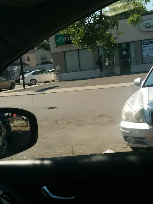 Enterprise Rent-A-Car Picture 5