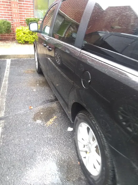 Enterprise Rent-A-Car Picture 7