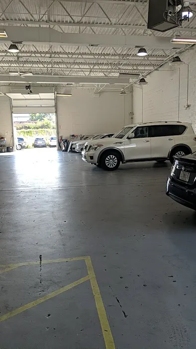 Hertz Car Rental - Hicksville - West John Street Picture 8