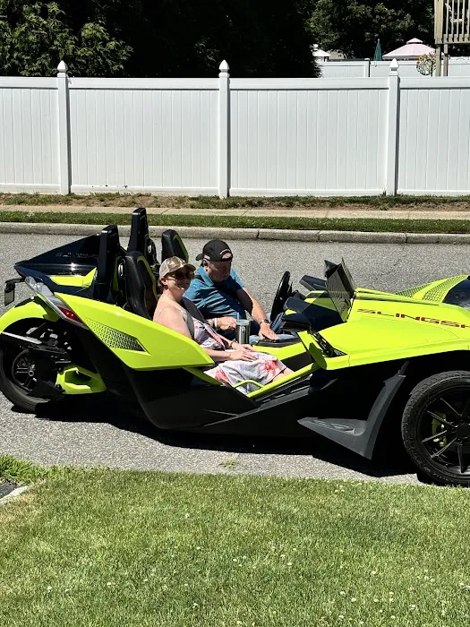 Strong Island Slingshot Rentals Picture 7