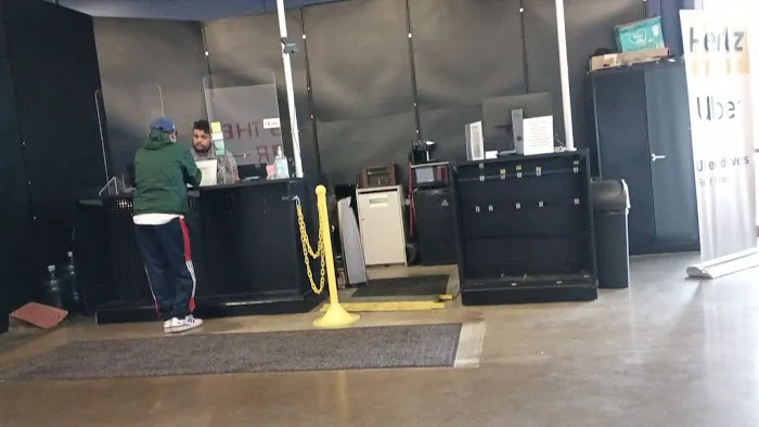 Hertz / Uber Vehicle Solutions Picture 2