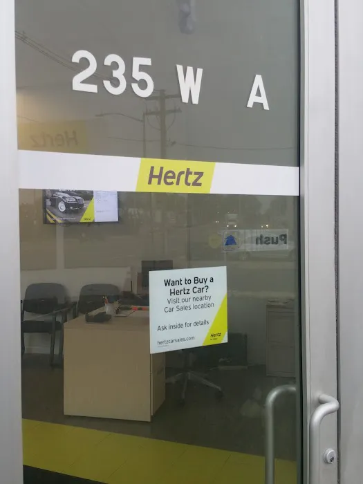 Hertz Car Rental - Freeport - West Sunrise Highway Picture 7