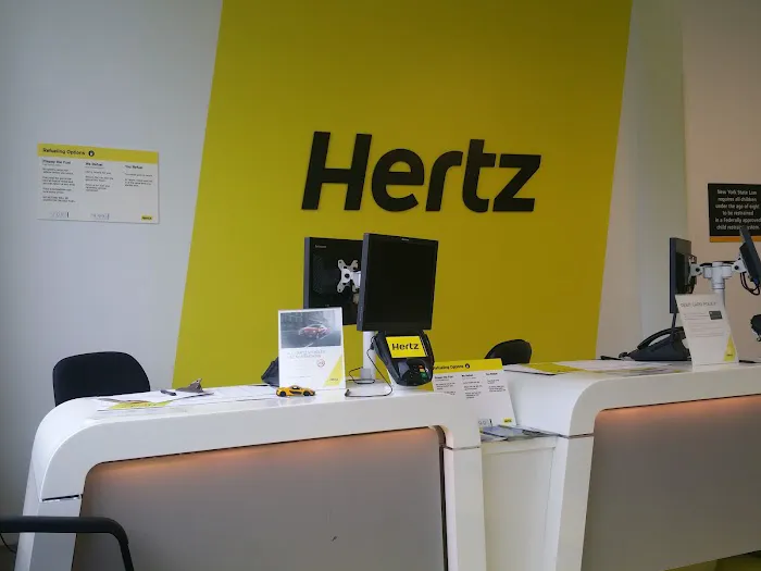 Hertz Car Rental - Freeport - West Sunrise Highway Picture 4