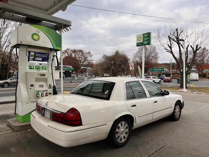 Enterprise Rent-A-Car Picture 4