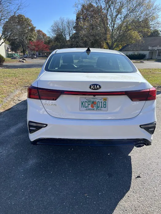 Avis Car Rental Picture 3