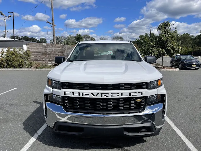 Avis Car Rental Picture 3