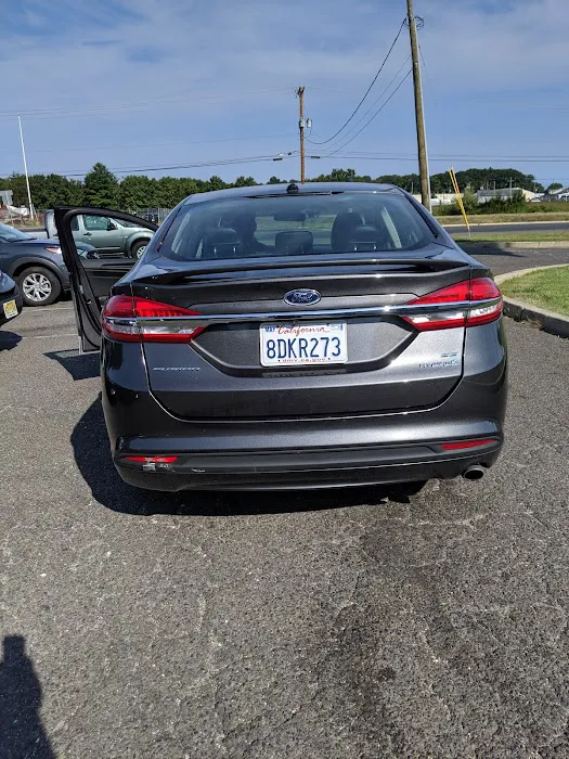 Enterprise Rent-A-Car Picture 8