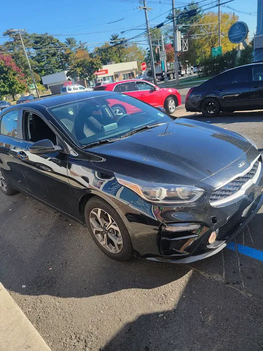 Goldstar Auto Rental Picture 8