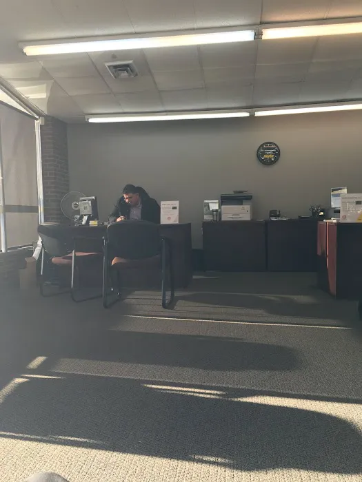 Hertz Car Rental - Lakewood - Ocean Avenue Picture 3