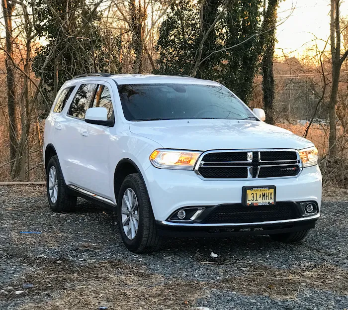 EZ Car Rental Picture 3