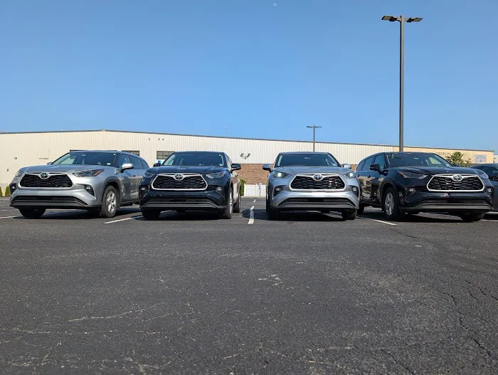 Velocity Rent A Car Picture 5