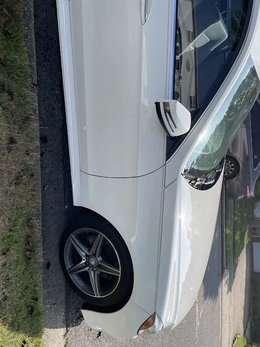 107 Motors Auto Sales & Car Rentals Picture 10