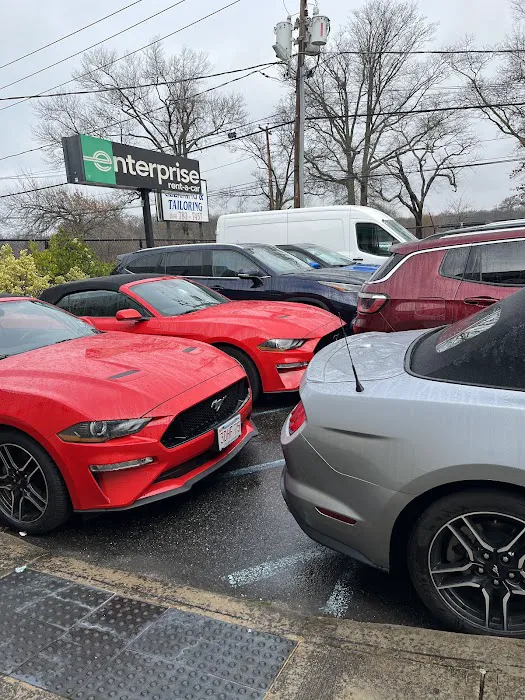 Enterprise Rent-A-Car Picture 8